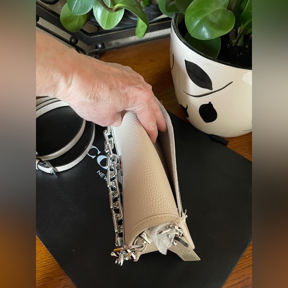 NWT Coachtopia Wavy Dinky Shoulder Bag with Chain